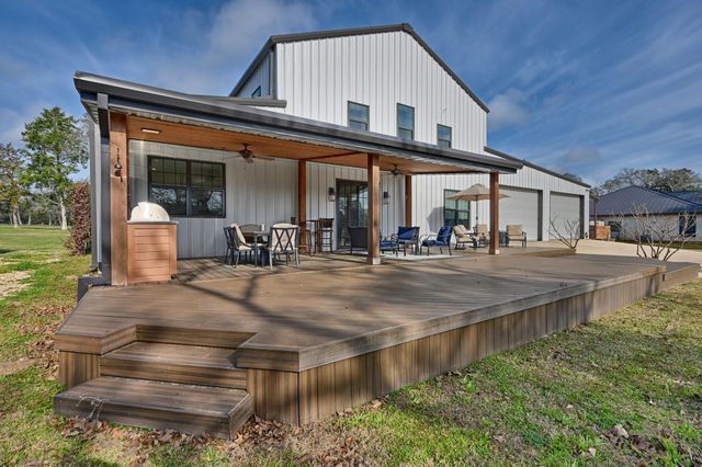 1094 Dunlavy Road, Cat Spring, TX 78933