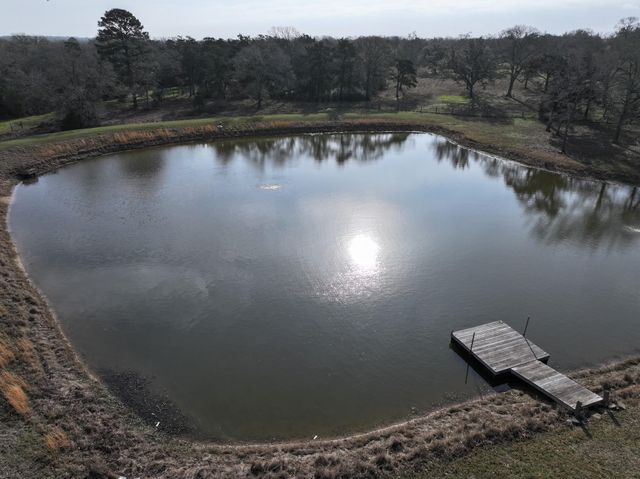 1094 Dunlavy Road, Cat Spring, TX 78933