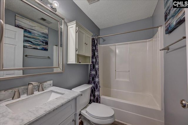 27 LACEBARK Lane, Elgin, SC 29045