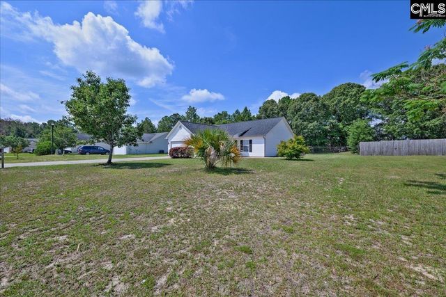 27 LACEBARK Lane, Elgin, SC 29045