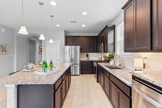 13118 TRIPLE X DR, San Antonio, TX 78253