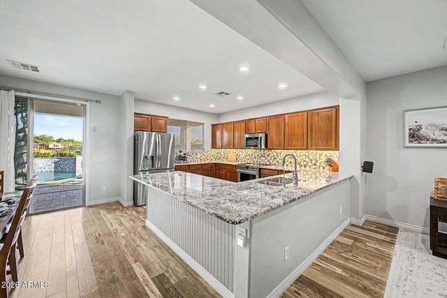 1113 W STEPHANIE Lane, San Tan Valley, AZ 85143