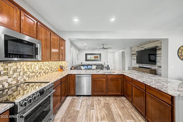 1113 W STEPHANIE Lane, San Tan Valley, AZ 85143