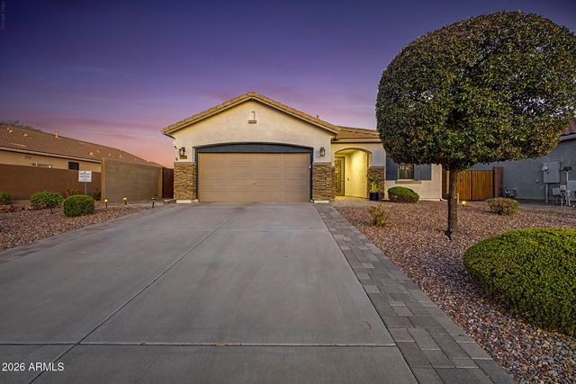 1113 W STEPHANIE Lane, San Tan Valley, AZ 85143