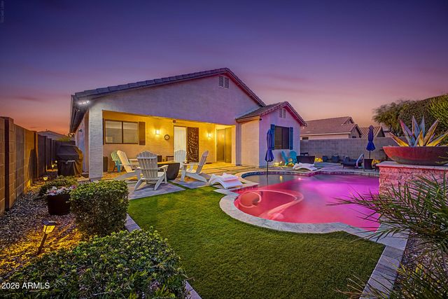1113 W STEPHANIE Lane, San Tan Valley, AZ 85143