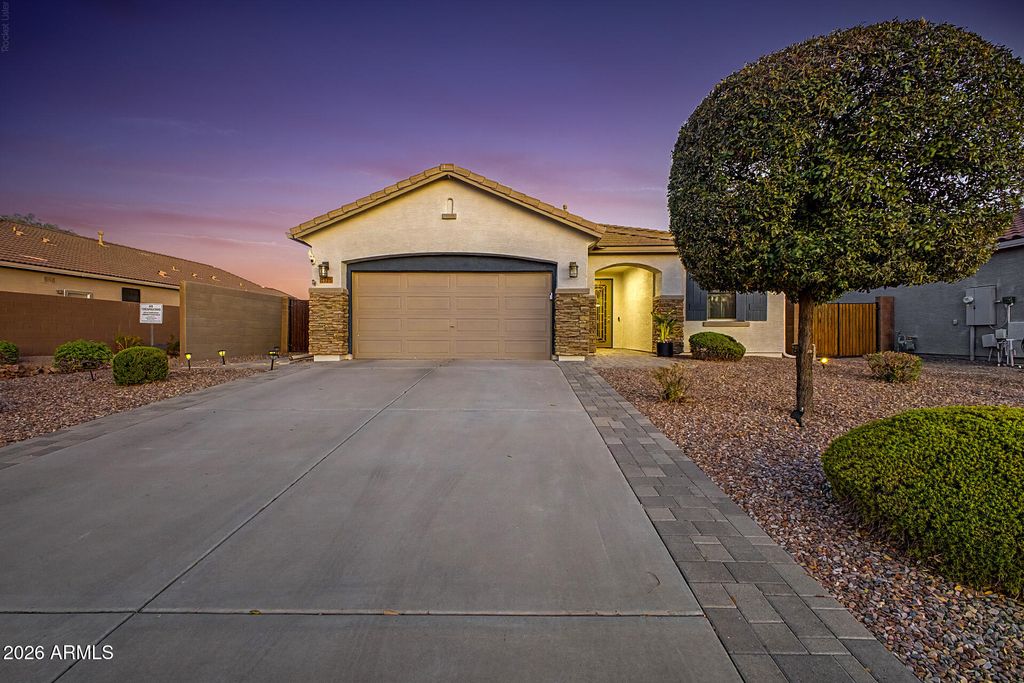 1113 W STEPHANIE Lane, San Tan Valley, AZ 85143 — photo 2