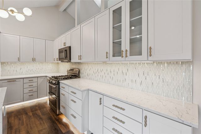 1474 NW 90th Street, Clive, IA 50325