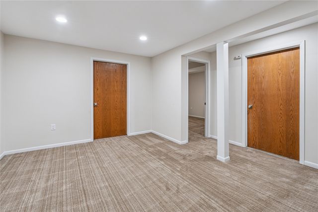 1474 NW 90th Street, Clive, IA 50325