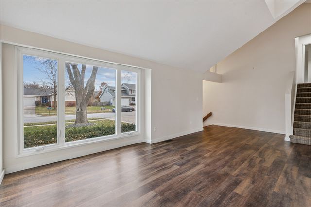 1474 NW 90th Street, Clive, IA 50325