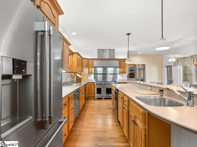 125 Stonewall Drive, Westminster, SC 29693