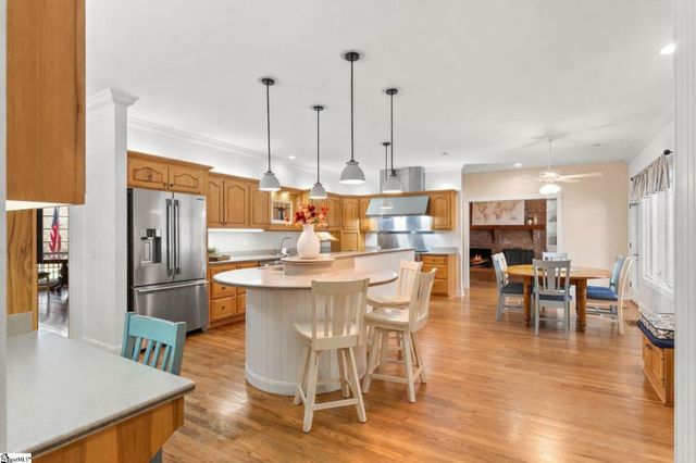 125 Stonewall Drive, Westminster, SC 29693