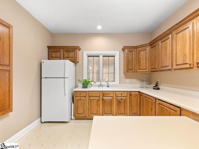 125 Stonewall Drive, Westminster, SC 29693