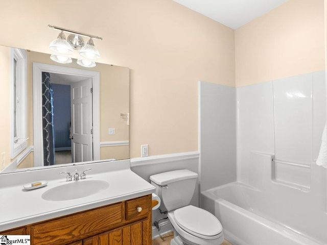 125 Stonewall Drive, Westminster, SC 29693