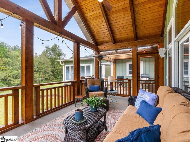 125 Stonewall Drive, Westminster, SC 29693