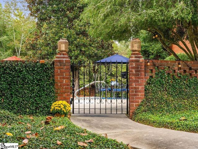 125 Stonewall Drive, Westminster, SC 29693