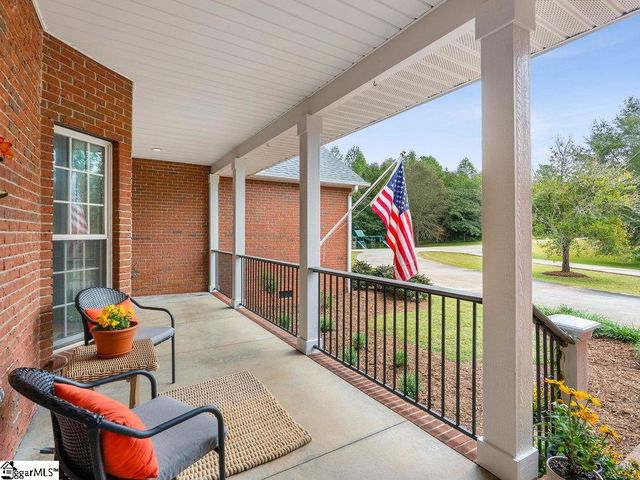 125 Stonewall Drive, Westminster, SC 29693