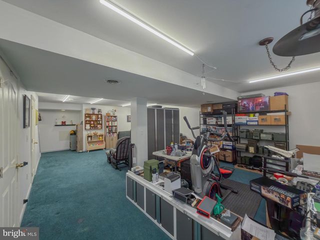 4061 LAUREL LN, Mount Joy, PA 17552
