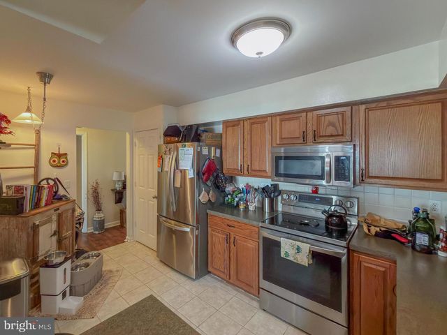 4061 LAUREL LN, Mount Joy, PA 17552