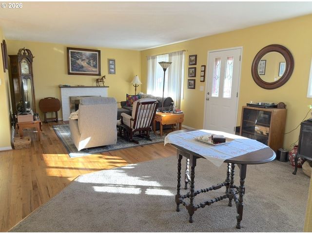 1745 Nw 7TH Pl, Gresham, OR 97030