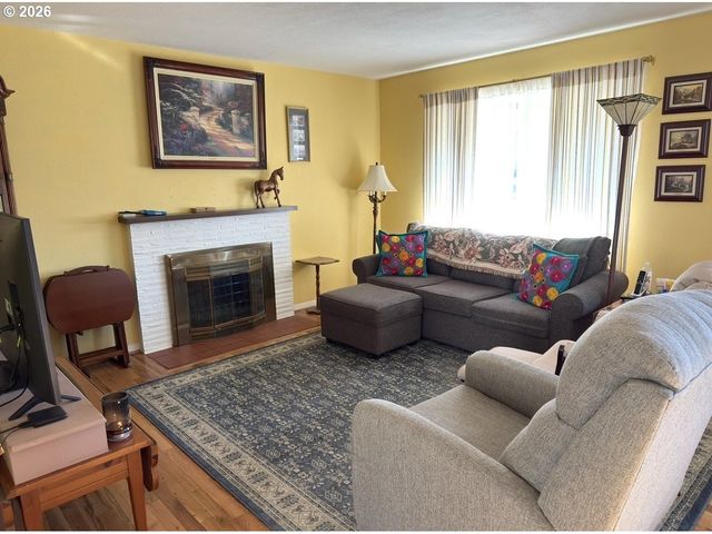 1745 Nw 7TH Pl, Gresham, OR 97030