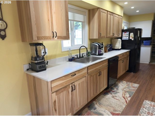 1745 Nw 7TH Pl, Gresham, OR 97030