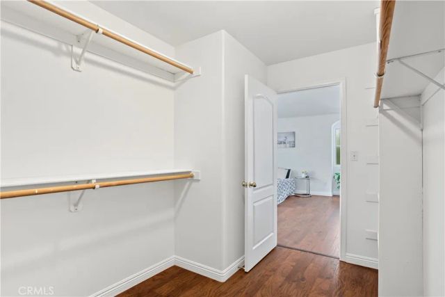 18334 Keswick St., Reseda, CA 91335