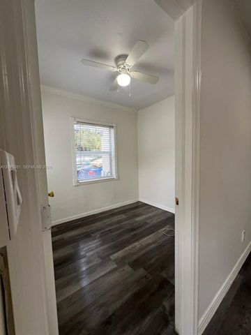 915 N 19th Ave, Hollywood, FL 33020