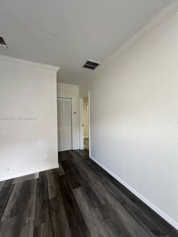 915 N 19th Ave, Hollywood, FL 33020