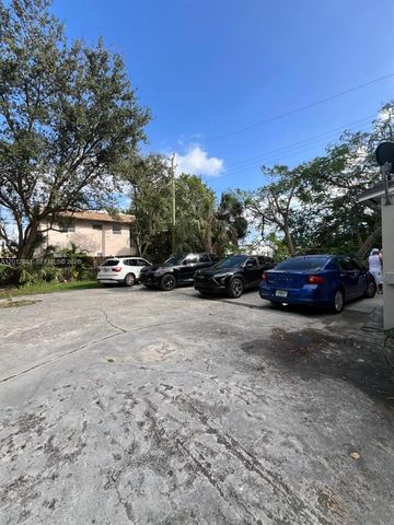 915 N 19th Ave, Hollywood, FL 33020