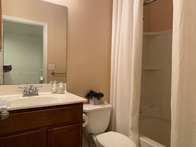 657 SE 31st Ave 0, Homestead, FL 33033