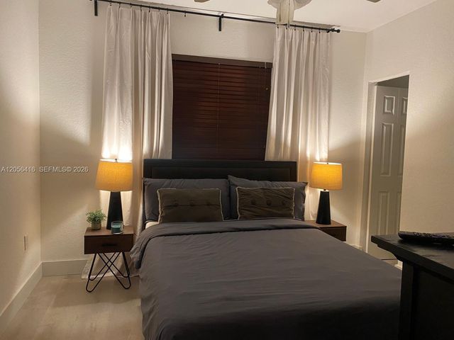 657 SE 31st Ave 0, Homestead, FL 33033