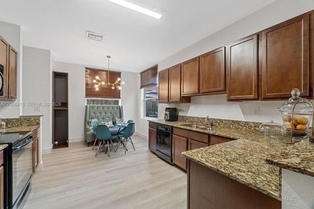 657 SE 31st Ave 0, Homestead, FL 33033