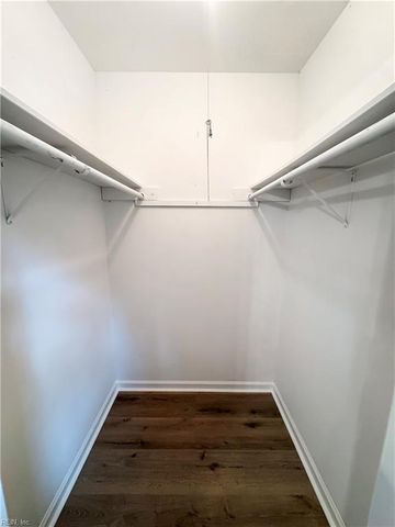 316 Sharon DR, Seaford, VA 23696