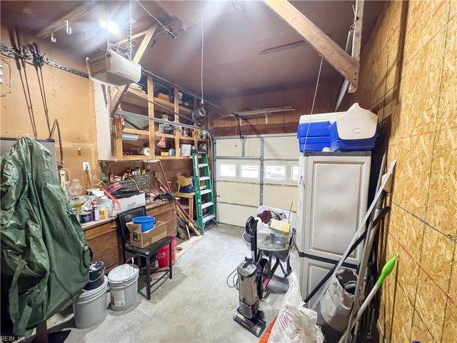 316 Sharon DR, Seaford, VA 23696