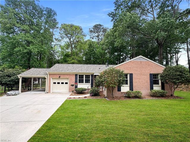 316 Sharon DR, Seaford, VA 23696