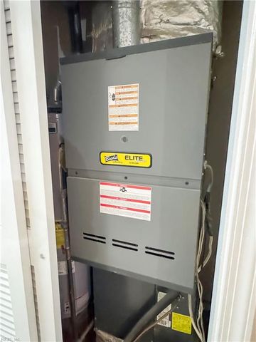 316 Sharon DR, Seaford, VA 23696