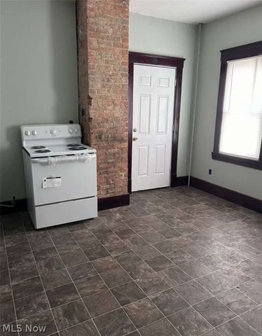 1345 E 82nd Street, Cleveland, OH 44103