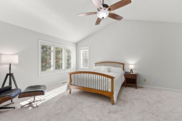 3563 Rae Lane, Woodbury, MN 55125
