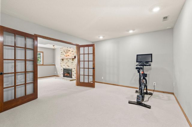 3563 Rae Lane, Woodbury, MN 55125