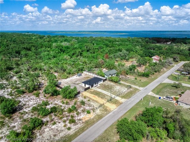 1420 Goldbud Street, Lake Placid, FL 33852