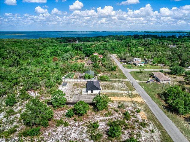 1420 Goldbud Street, Lake Placid, FL 33852