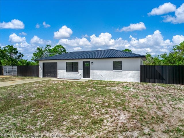 1420 Goldbud Street, Lake Placid, FL 33852