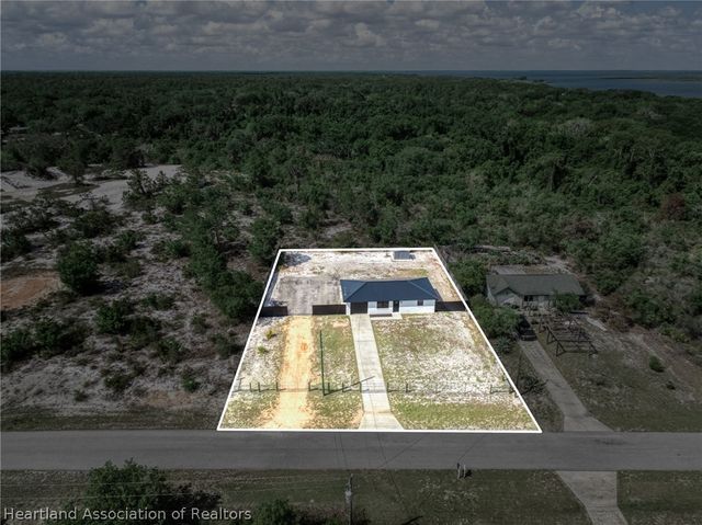 1420 Goldbud Street, Lake Placid, FL 33852