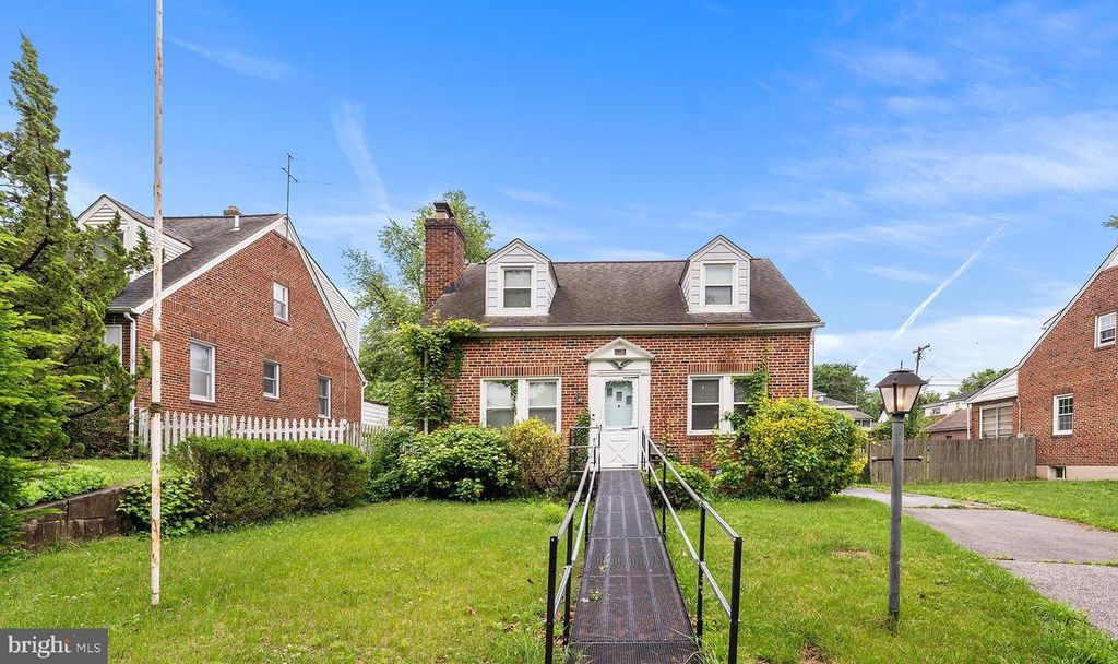 Image 1 of property listing at 103 9TH AVE, Brooklyn, MD 21225