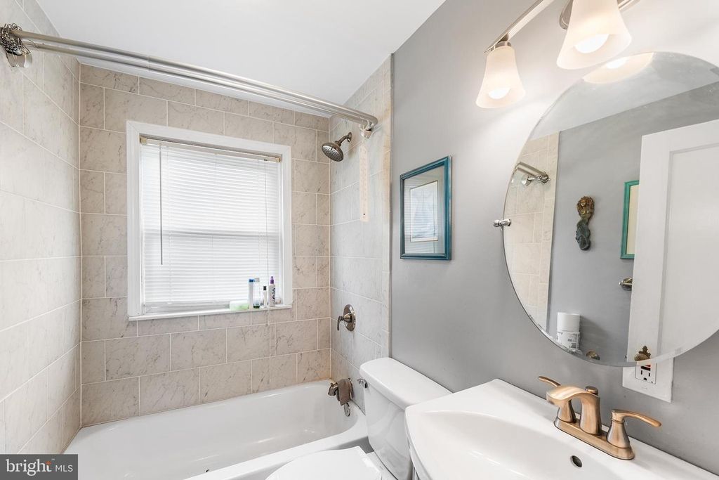 Image 16 of property listing at 103 9TH AVE, Brooklyn, MD 21225