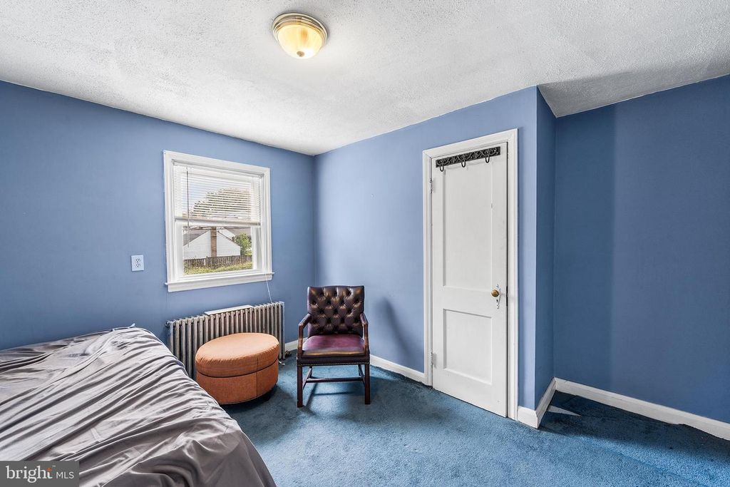 Image 17 of property listing at 103 9TH AVE, Brooklyn, MD 21225