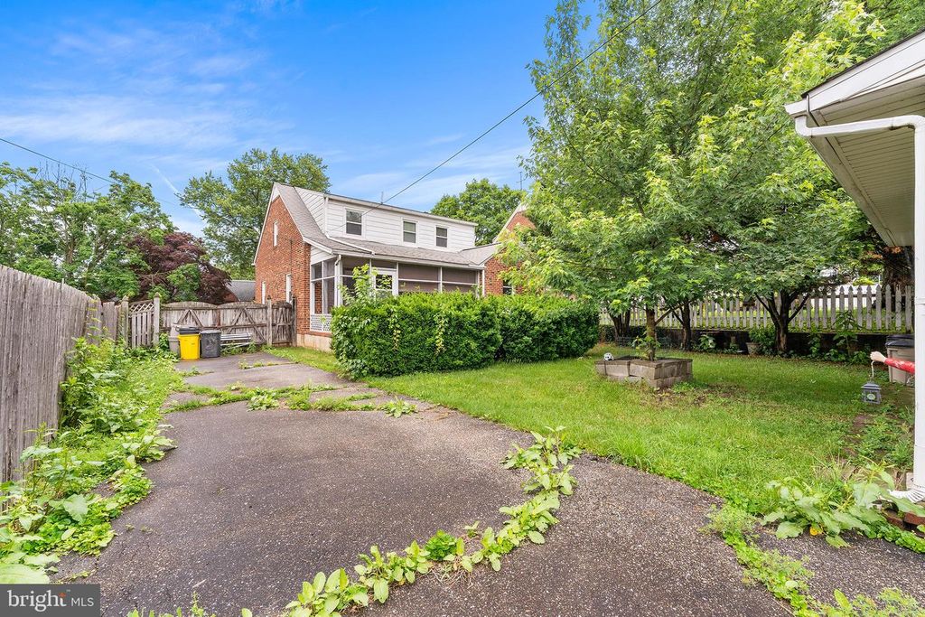 Image 30 of property listing at 103 9TH AVE, Brooklyn, MD 21225