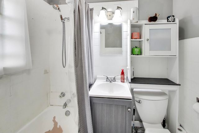 223 Oneill Street, Joliet, IL 60436