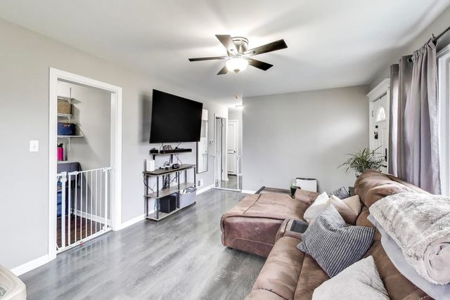 223 Oneill Street, Joliet, IL 60436