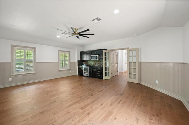 10332 Hunter Creek Lane, Conroe, TX 77304